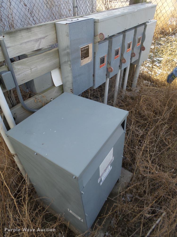 image for item F1761 Exterior lighting