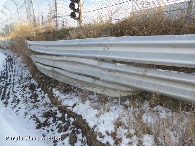 image for item F1762 Guard rail