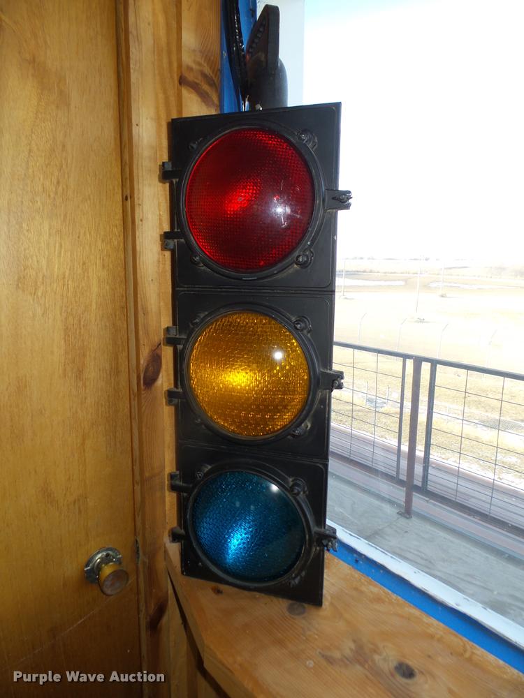 image for item F1919 (5) stop lights