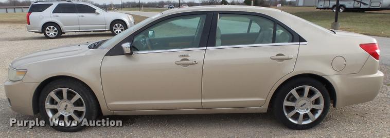 image for item K1002 2006 Lincoln Zephyr