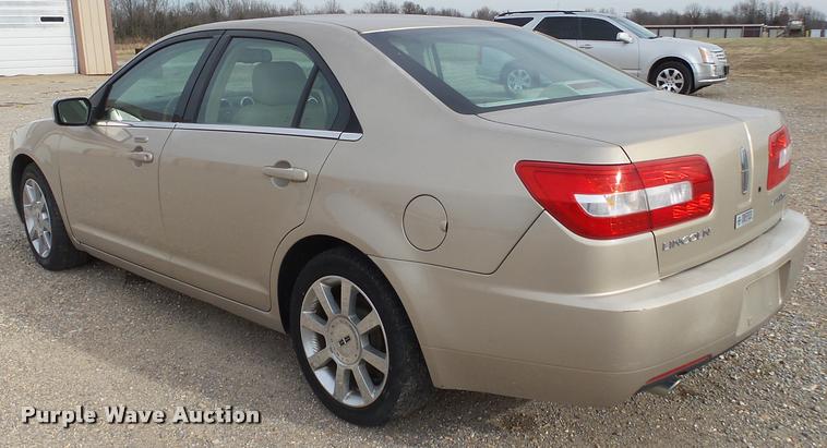 image for item K1002 2006 Lincoln Zephyr