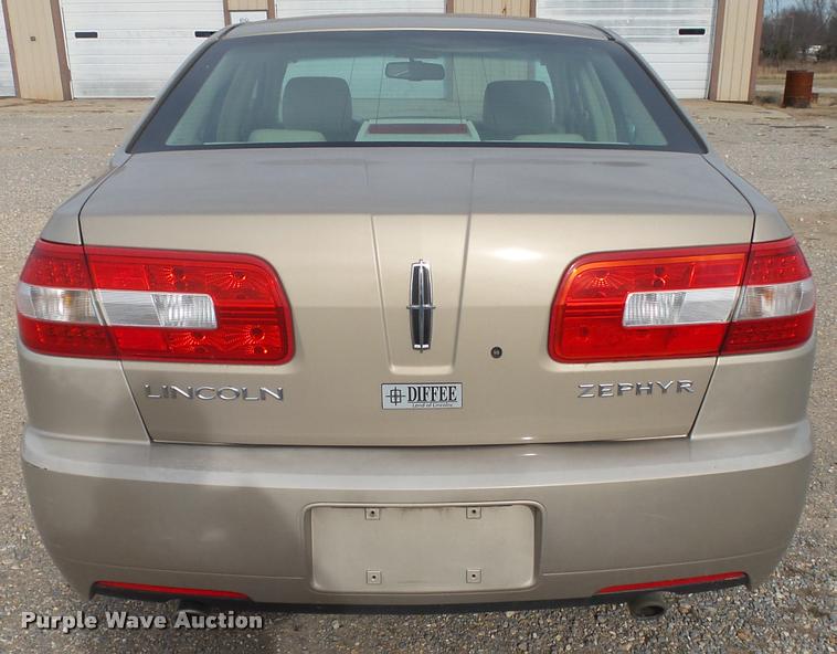 image for item K1002 2006 Lincoln Zephyr