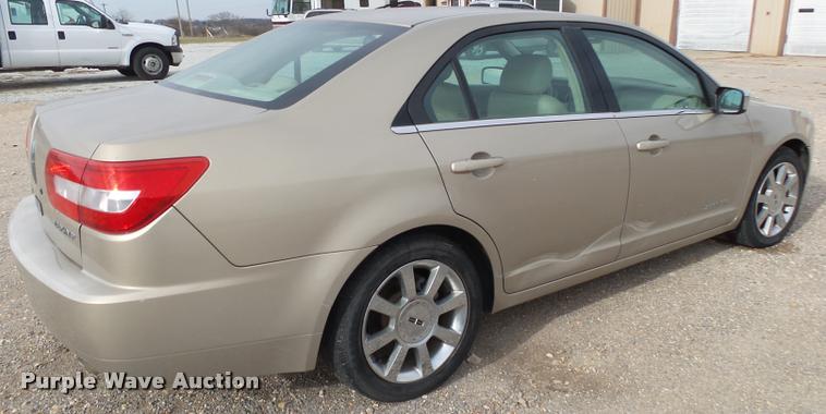 image for item K1002 2006 Lincoln Zephyr