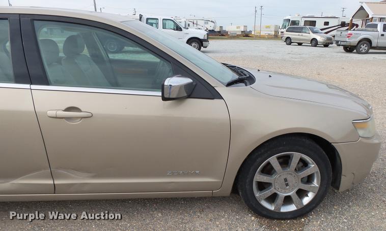 image for item K1002 2006 Lincoln Zephyr