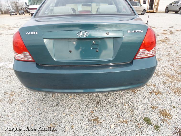 image for item K1003 2006 Hyundai Elantra