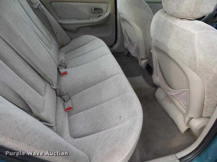 image for item K1003 2006 Hyundai Elantra