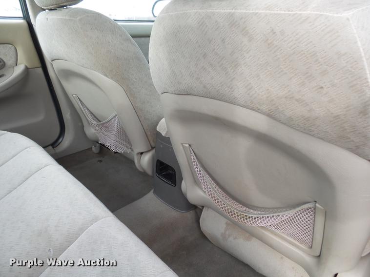 image for item K1003 2006 Hyundai Elantra