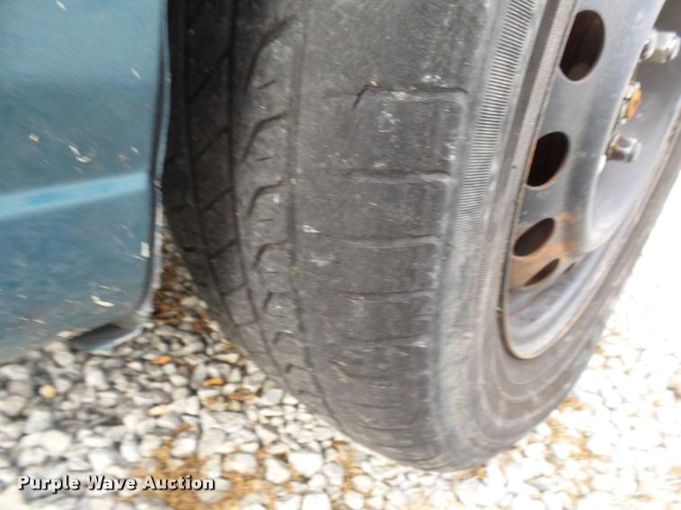 image for item K1003 2006 Hyundai Elantra