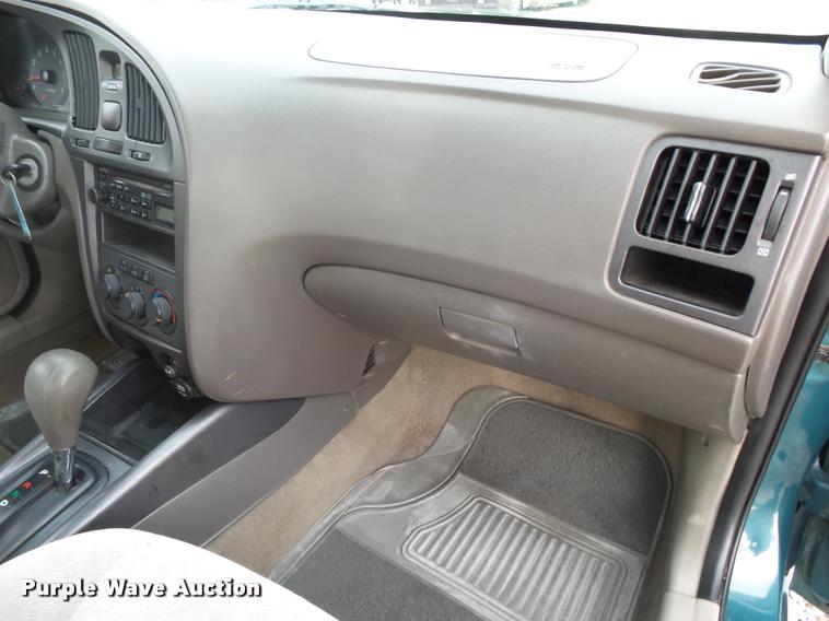 image for item K1003 2006 Hyundai Elantra