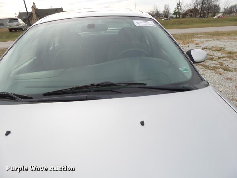 image for item K1004 2004 Ford Taurus SES