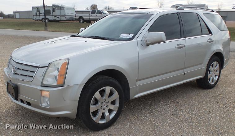 image for item K1006 2008 Cadillac SRX SUV