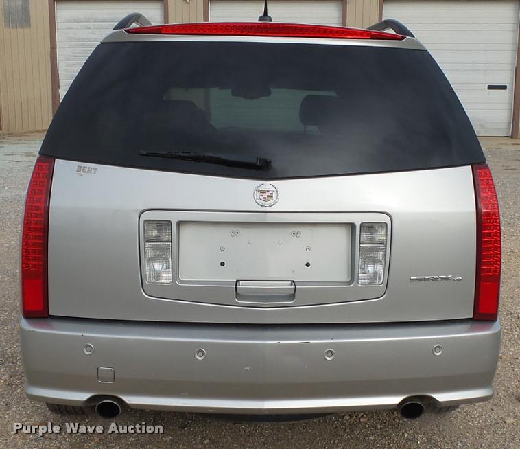 image for item K1006 2008 Cadillac SRX SUV