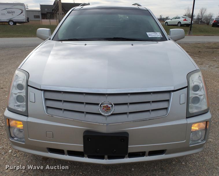 image for item K1006 2008 Cadillac SRX SUV