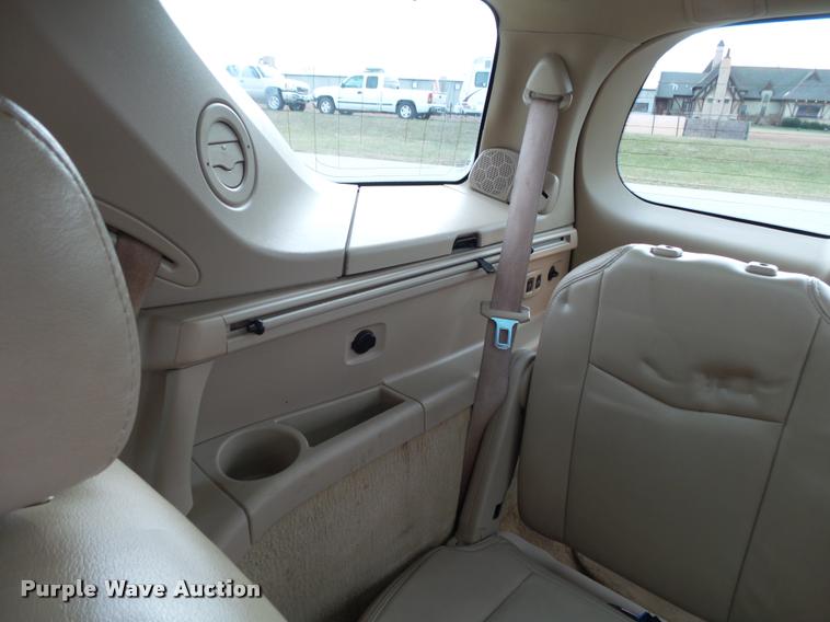 image for item K1006 2008 Cadillac SRX SUV