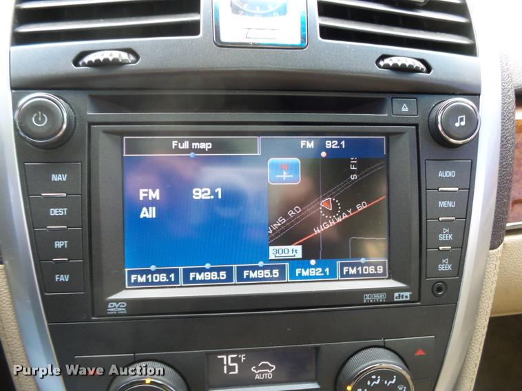 image for item K1006 2008 Cadillac SRX SUV