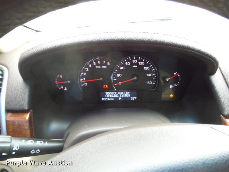 image for item K1006 2008 Cadillac SRX SUV