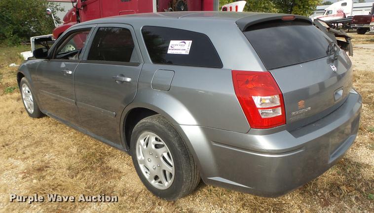 image for item K5629 2006 Dodge Magnum