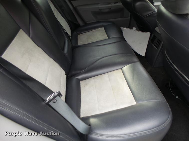 image for item K5629 2006 Dodge Magnum