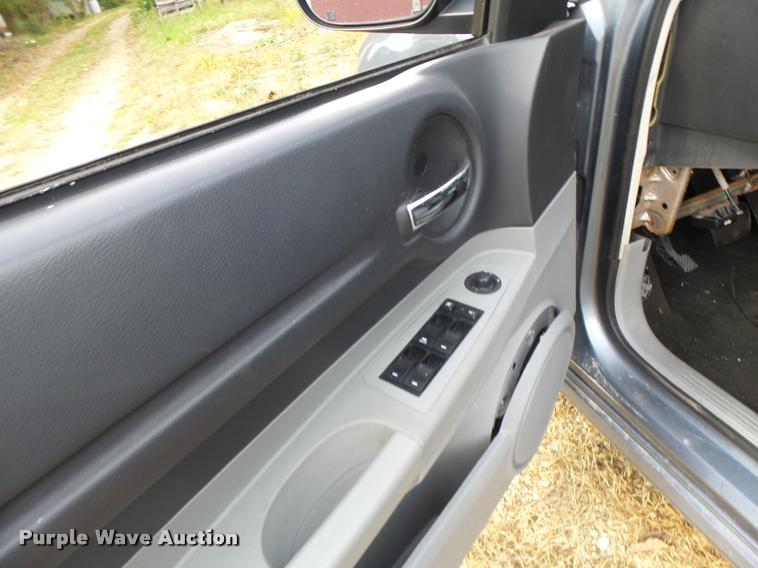 image for item K5629 2006 Dodge Magnum