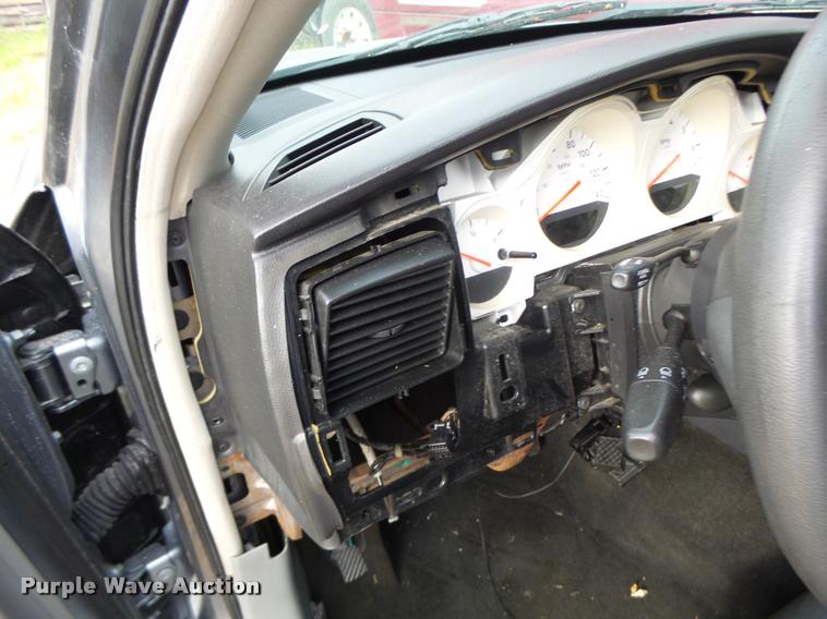 image for item K5629 2006 Dodge Magnum