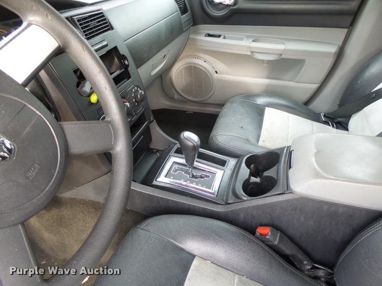 image for item K5629 2006 Dodge Magnum