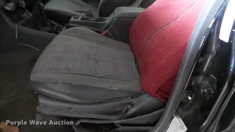 image for item K7999 1999 Isuzu Amigo SUV