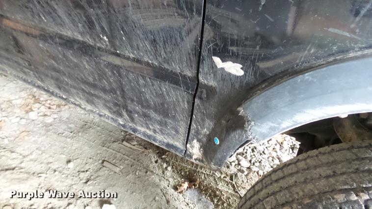 image for item K7999 1999 Isuzu Amigo SUV