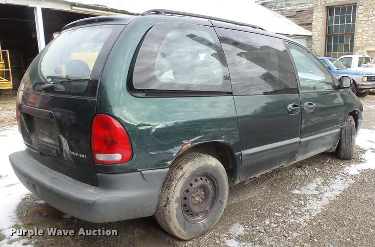 image for item K8000 1999 Dodge Caravan van