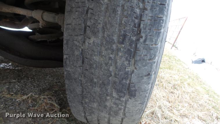 image for item K8001 1998 Dodge Ram 1500 pickup truck