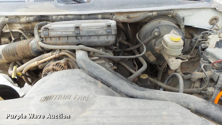 image for item K8001 1998 Dodge Ram 1500 pickup truck