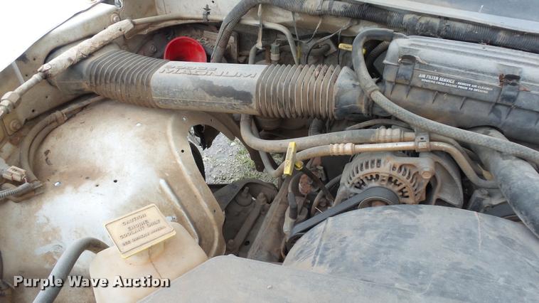 image for item K8001 1998 Dodge Ram 1500 pickup truck