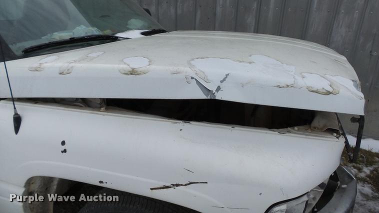 image for item K8001 1998 Dodge Ram 1500 pickup truck