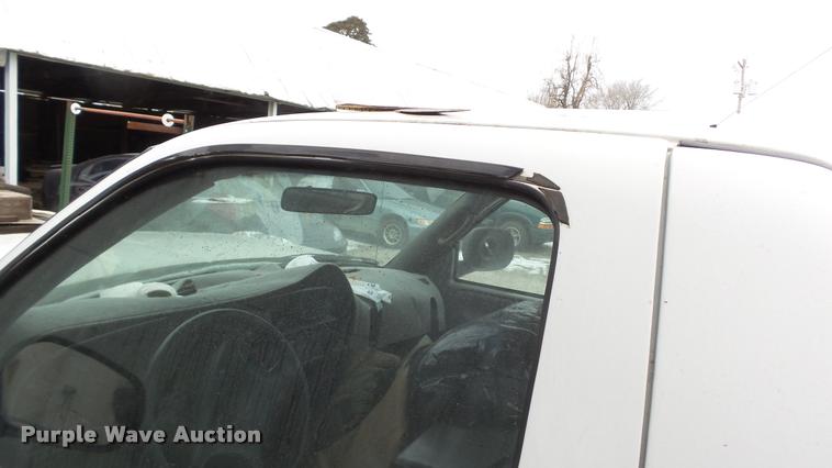 image for item K8001 1998 Dodge Ram 1500 pickup truck