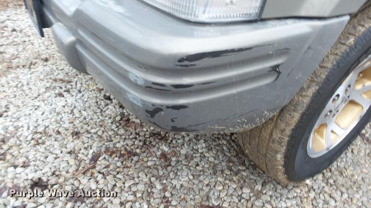 image for item K8003 1997 Jeep Grand Cherokee Limited SUV