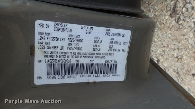 image for item K8003 1997 Jeep Grand Cherokee Limited SUV