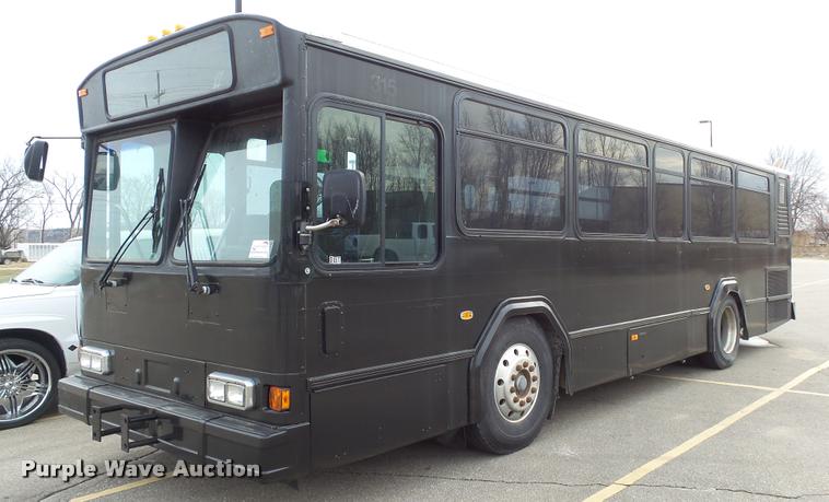 image for item K8023 1998 Gillig C18A102N4 City Transit party bus