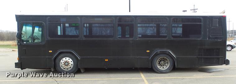 image for item K8023 1998 Gillig C18A102N4 City Transit party bus