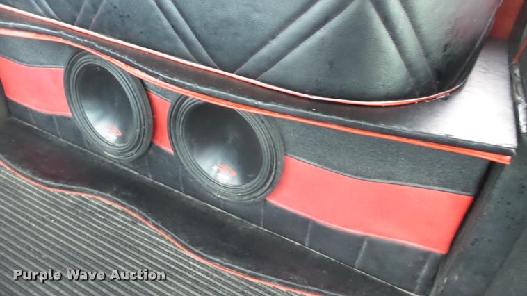 image for item K8023 1998 Gillig C18A102N4 City Transit party bus