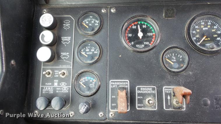 image for item K8023 1998 Gillig C18A102N4 City Transit party bus