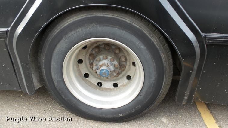 image for item K8023 1998 Gillig C18A102N4 City Transit party bus