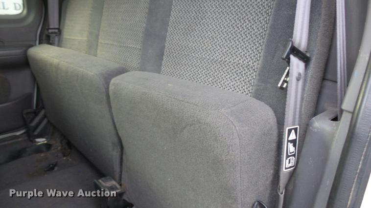 image for item K8025 2001 Ford F150 XLT SuperCab pickup truck