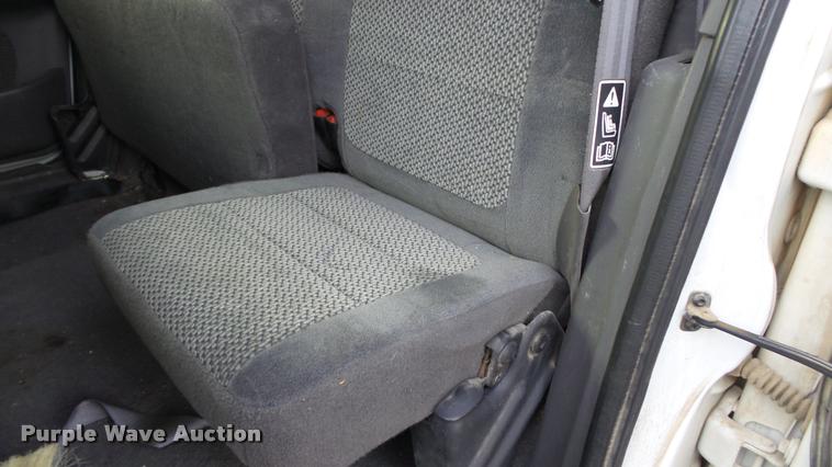 image for item K8025 2001 Ford F150 XLT SuperCab pickup truck