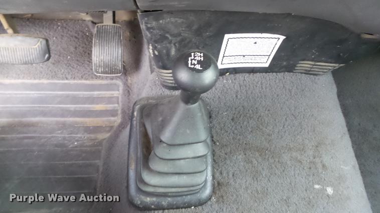 image for item K8025 2001 Ford F150 XLT SuperCab pickup truck