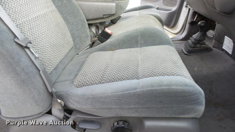 image for item K8025 2001 Ford F150 XLT SuperCab pickup truck