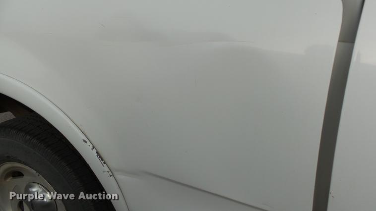 image for item K8025 2001 Ford F150 XLT SuperCab pickup truck