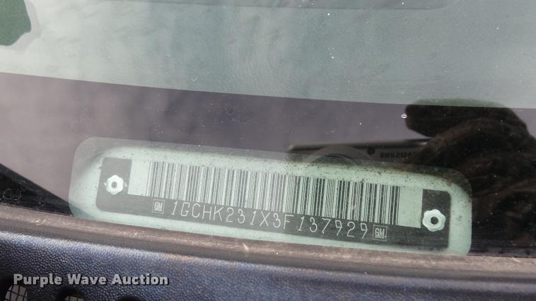 image for item K8058 2003 Chevrolet Silverado 2500HD LS Crew Cab pickup truck