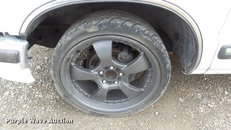 image for item K8059 1999 Chevrolet Blazer SUV