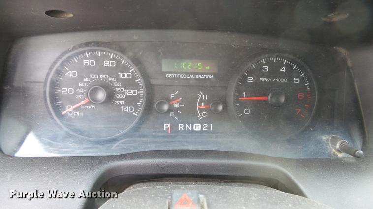 image for item K8060 2010 Ford Crown Victoria