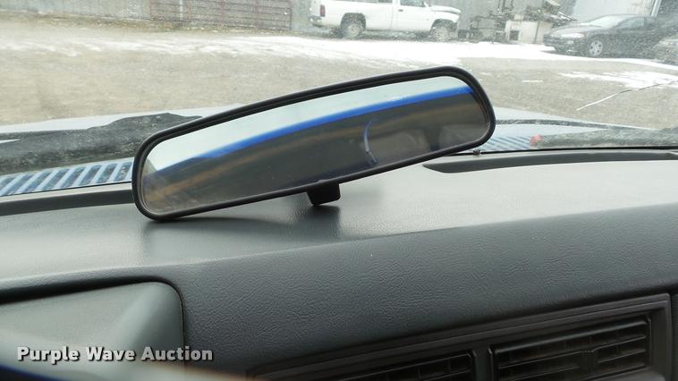 image for item K8061 1989 Chevrolet S10 Blazer SUV