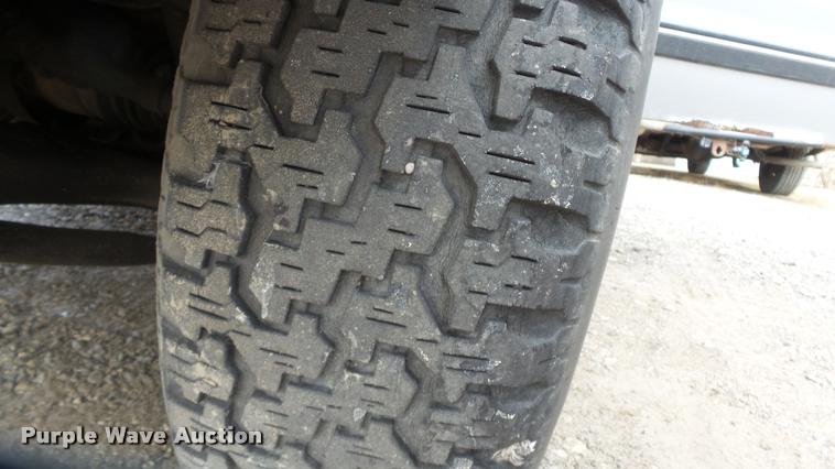 image for item K8061 1989 Chevrolet S10 Blazer SUV